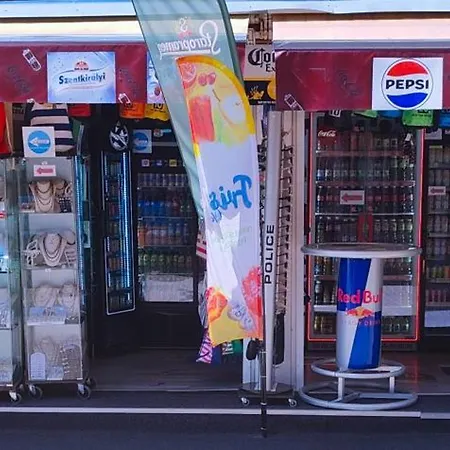 Centro アパート シオーフォク